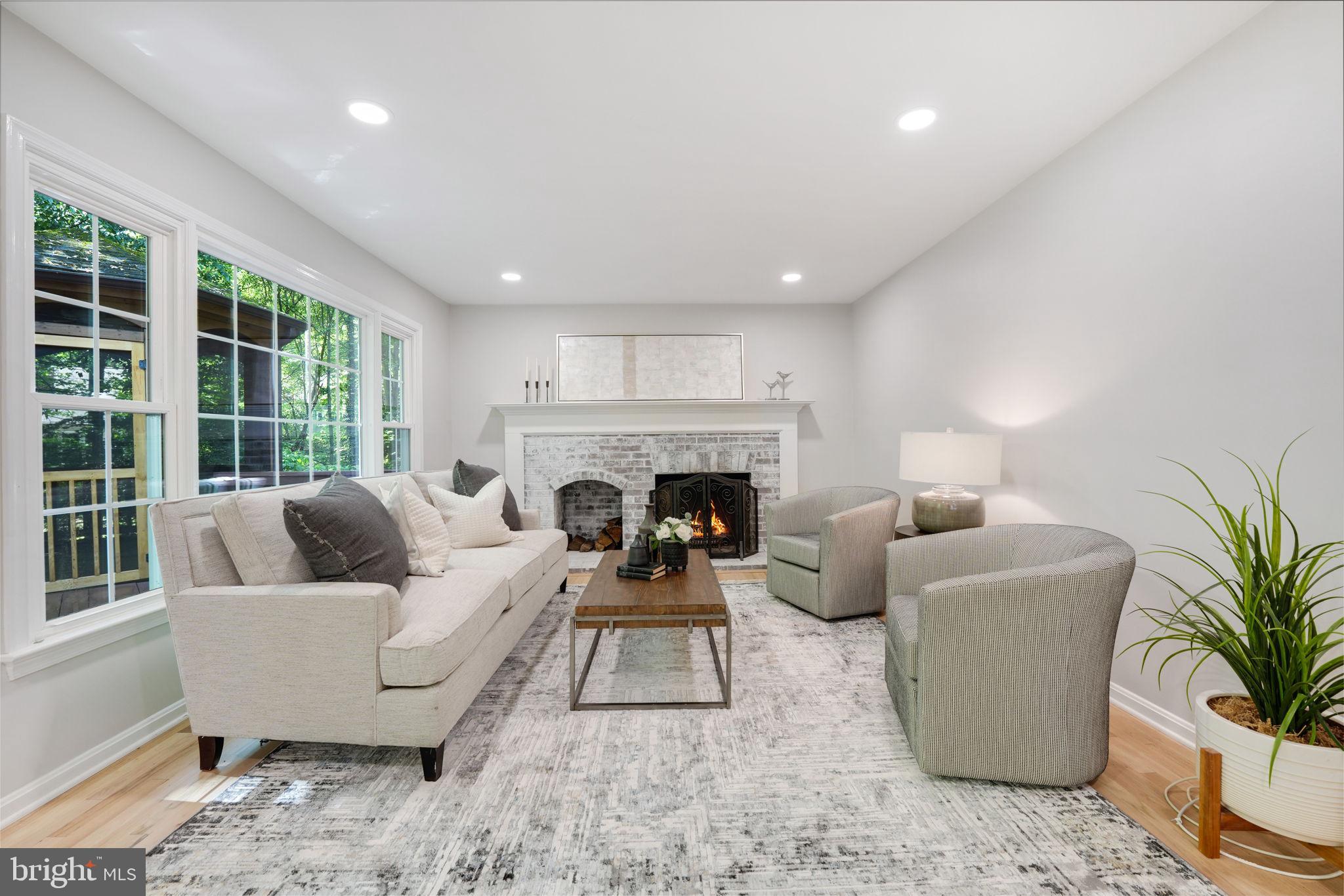 11920 Fawn Ridge Lane Reston, VA 20194 - Photo 30 of 90 Family room