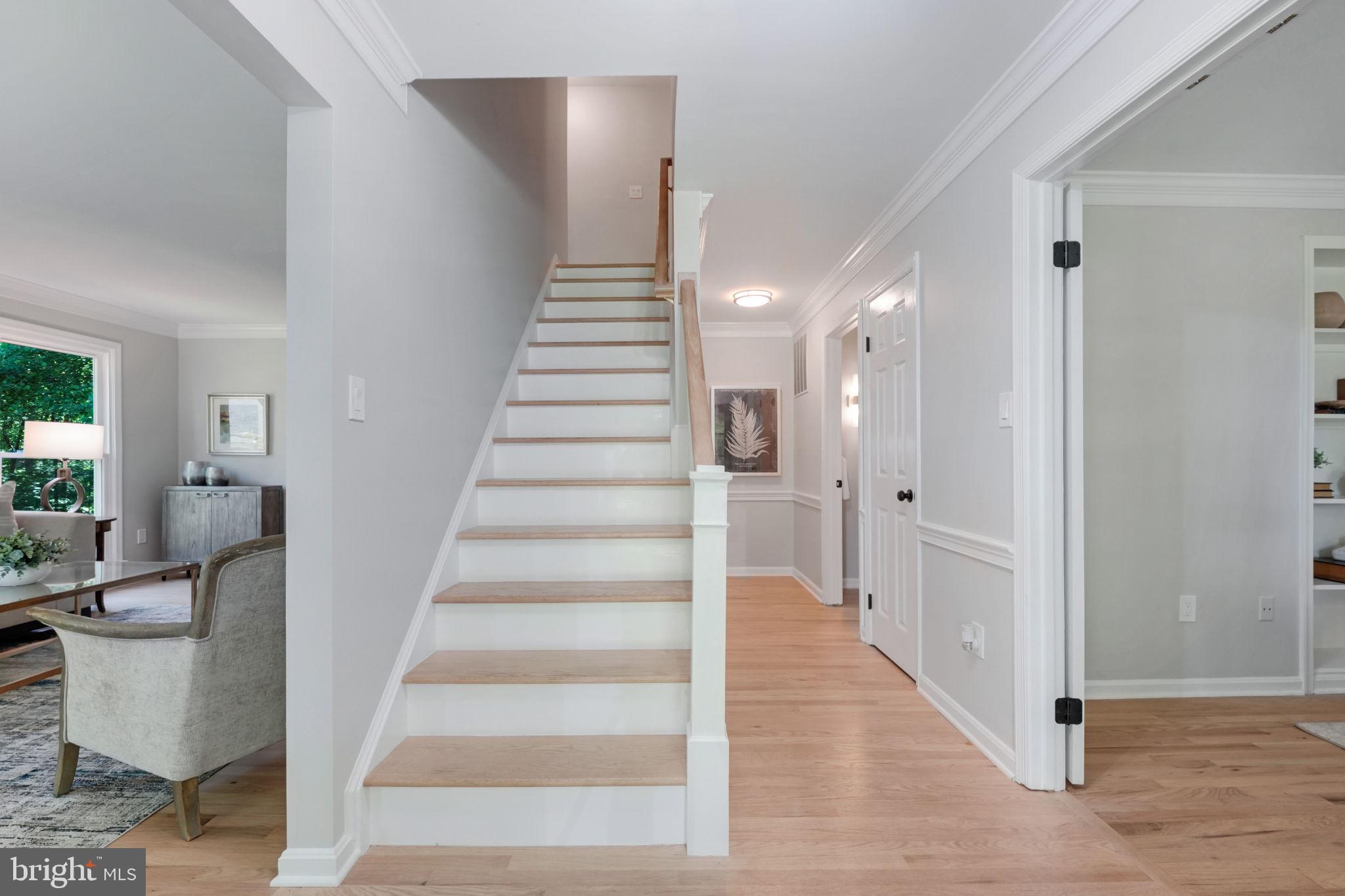 11920 Fawn Ridge Lane Reston, VA 20194 - Photo 5 of 90 pristine condition throughout