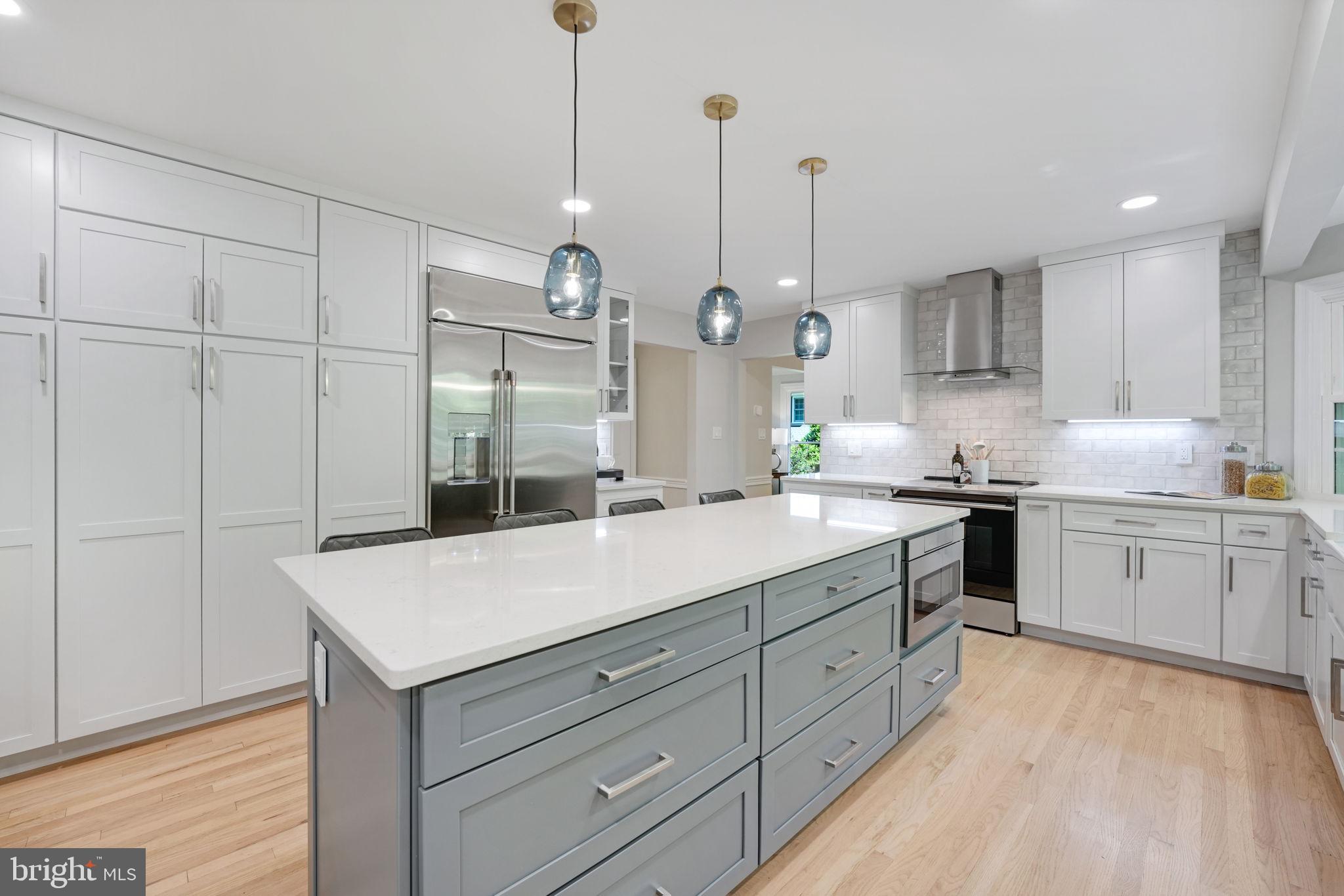 11920 Fawn Ridge Lane Reston, VA 20194 - Photo 9 of 90 Center island and high end appliances