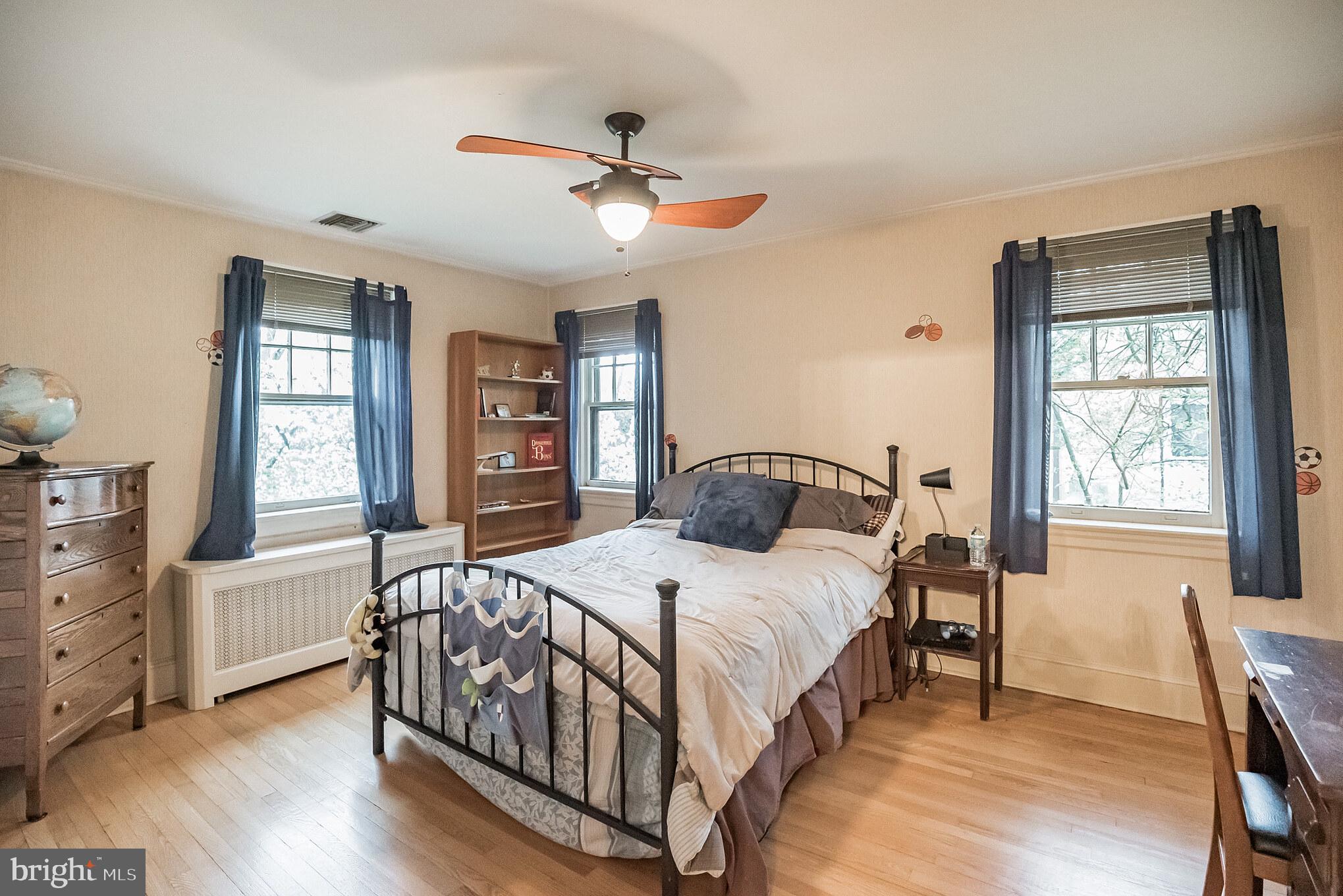 538 Shoemaker Road Elkins Park, PA 19027 - Photo 23 of 29 Second Bedroom