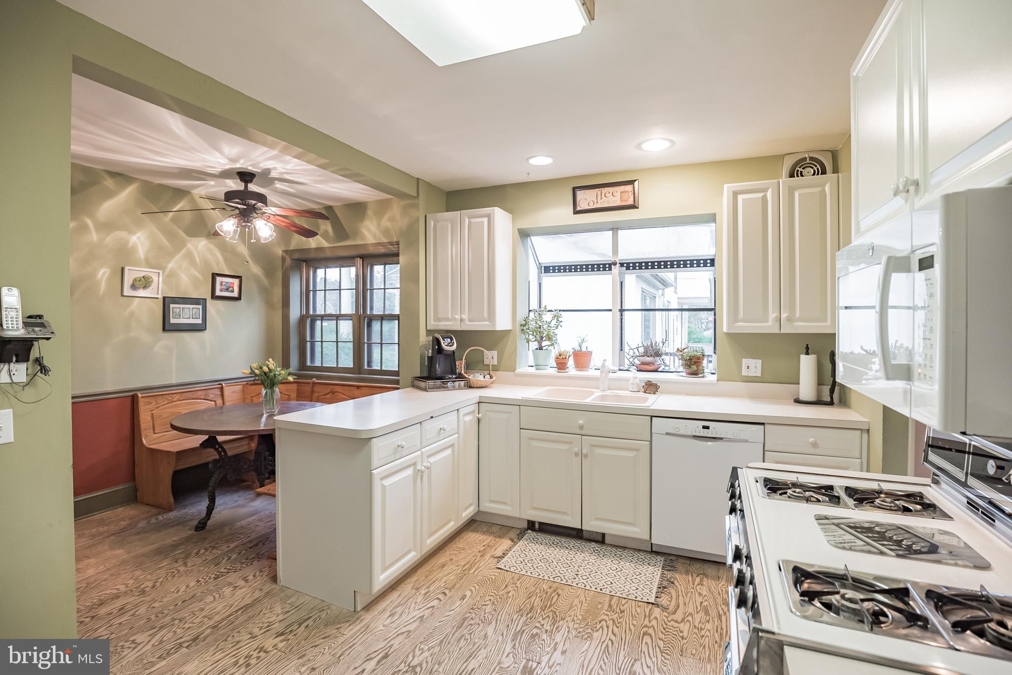 538 Shoemaker Road Elkins Park, PA 19027 - Photo 10 of 29 Kitchen