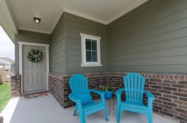 a view of a house with garden