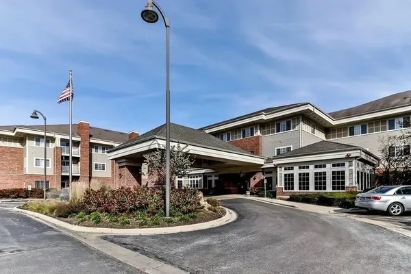 $65,000 | 801 North McLean Boulevard, Unit 330, Elgin, IL 60123