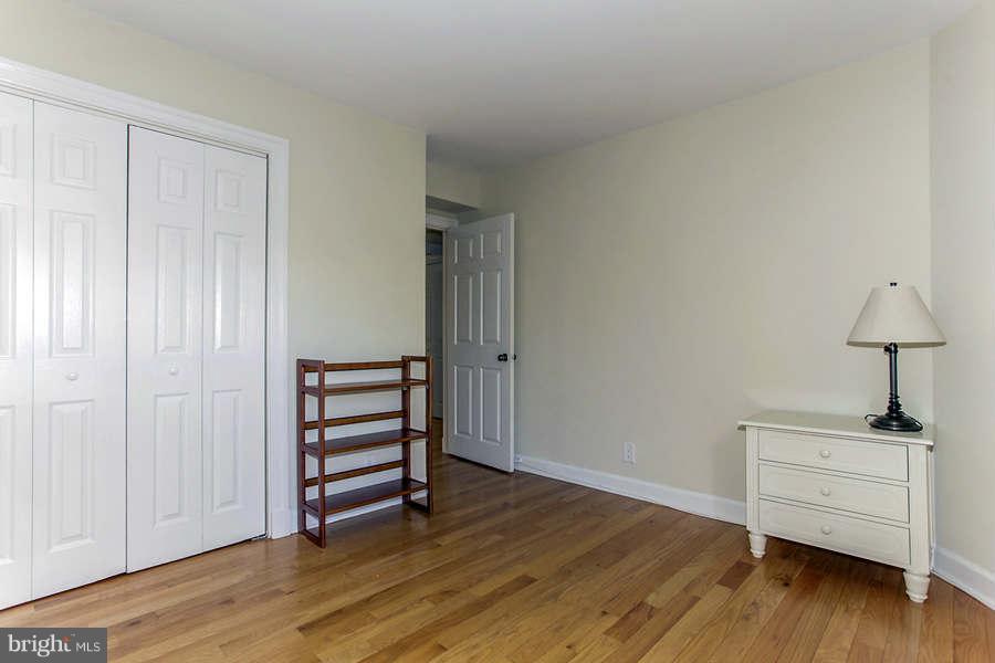 1218 Potomac Street Northwest, Unit T27 Washington, DC 20007 - Photo 21 of 30 Bedroom