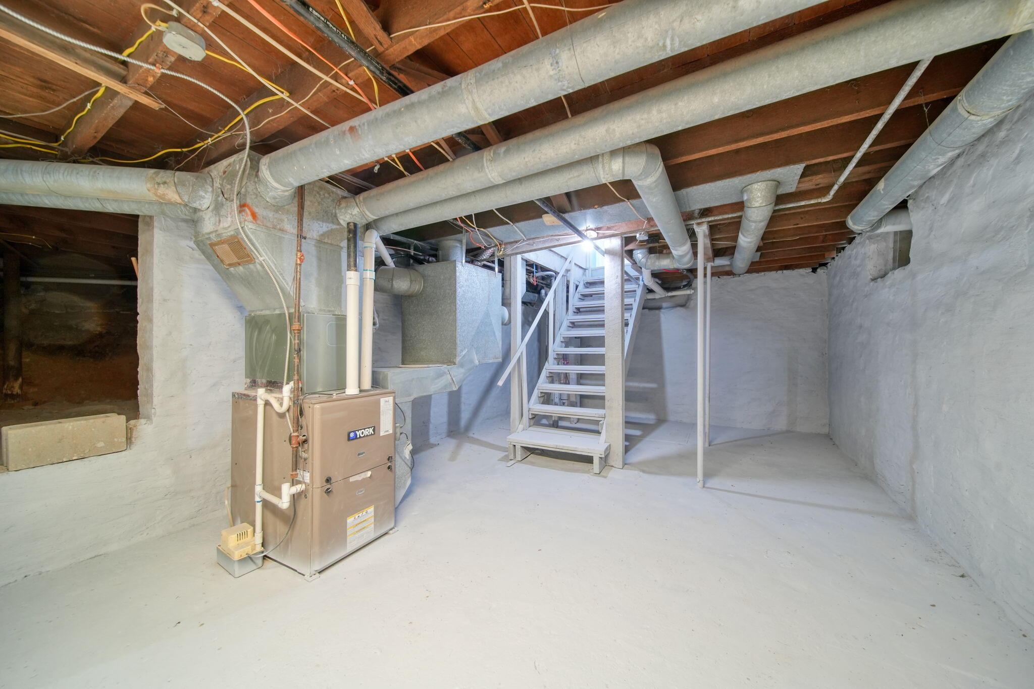 10980 Pulaski Road Hanover, MI 49241 - Photo 22 of 38 24-web-or-mls-DSC05765_HDR