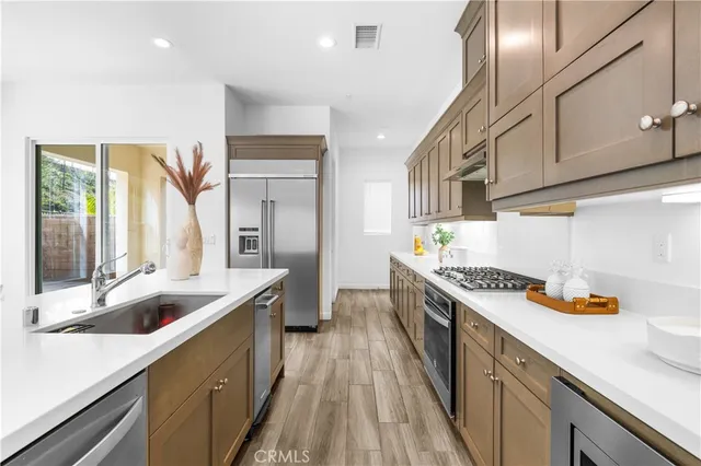 $1,369,000 | 20611 West Chestnut Circle, Porter Ranch, CA 91326