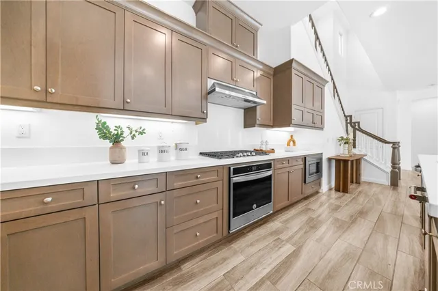 $1,369,000 | 20611 West Chestnut Circle, Porter Ranch, CA 91326