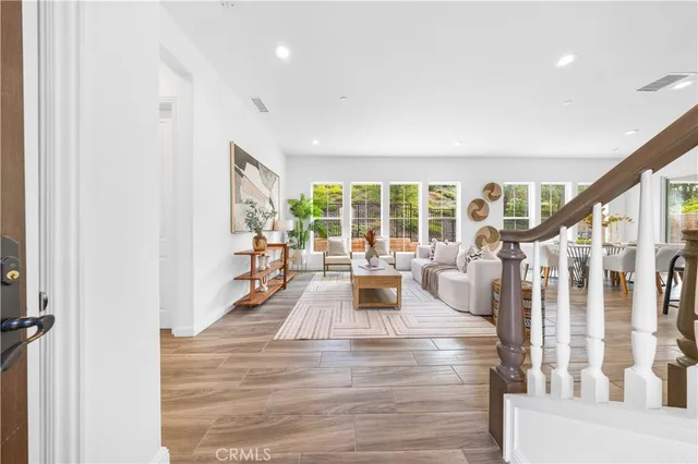 $1,369,000 | 20611 West Chestnut Circle, Porter Ranch, CA 91326