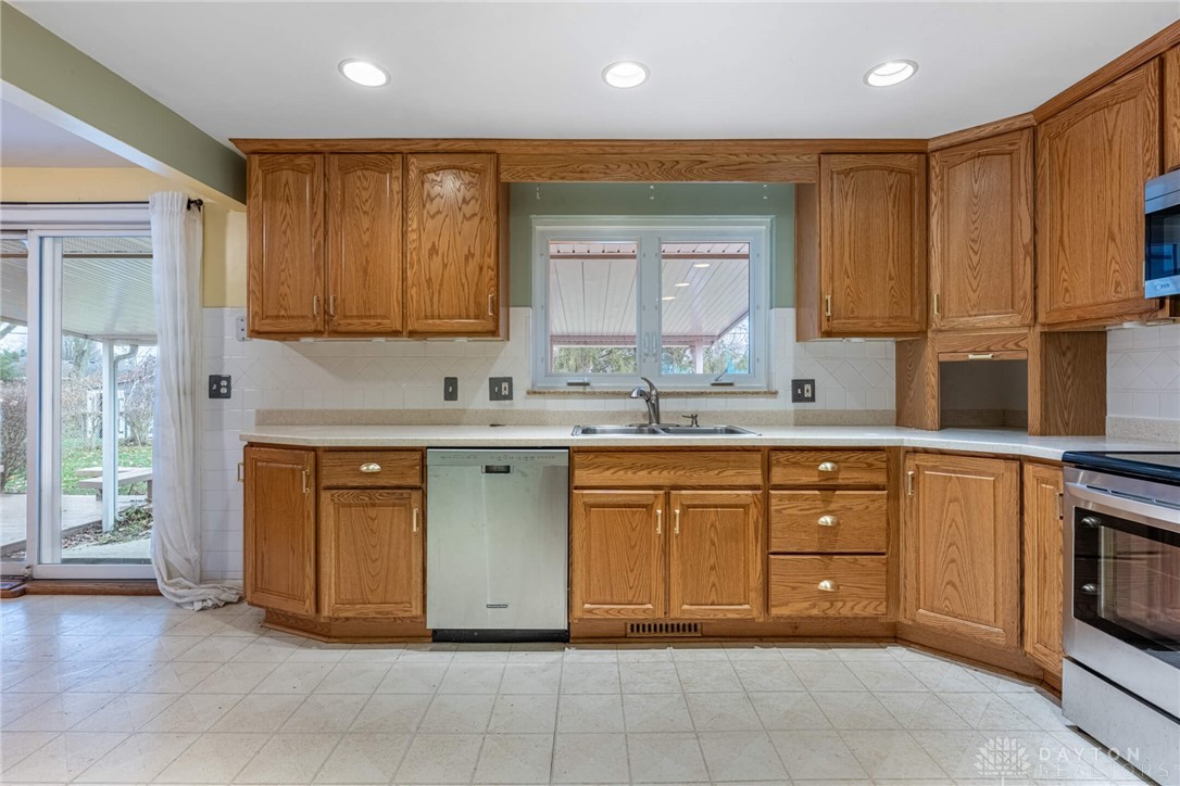 2900 Swigert Road Kettering, OH 45440 - Photo 8 of 34 Gallery Image 8