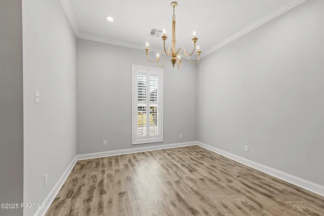 $353,500 | 113 Oak Village Drive, Scott, LA 70583