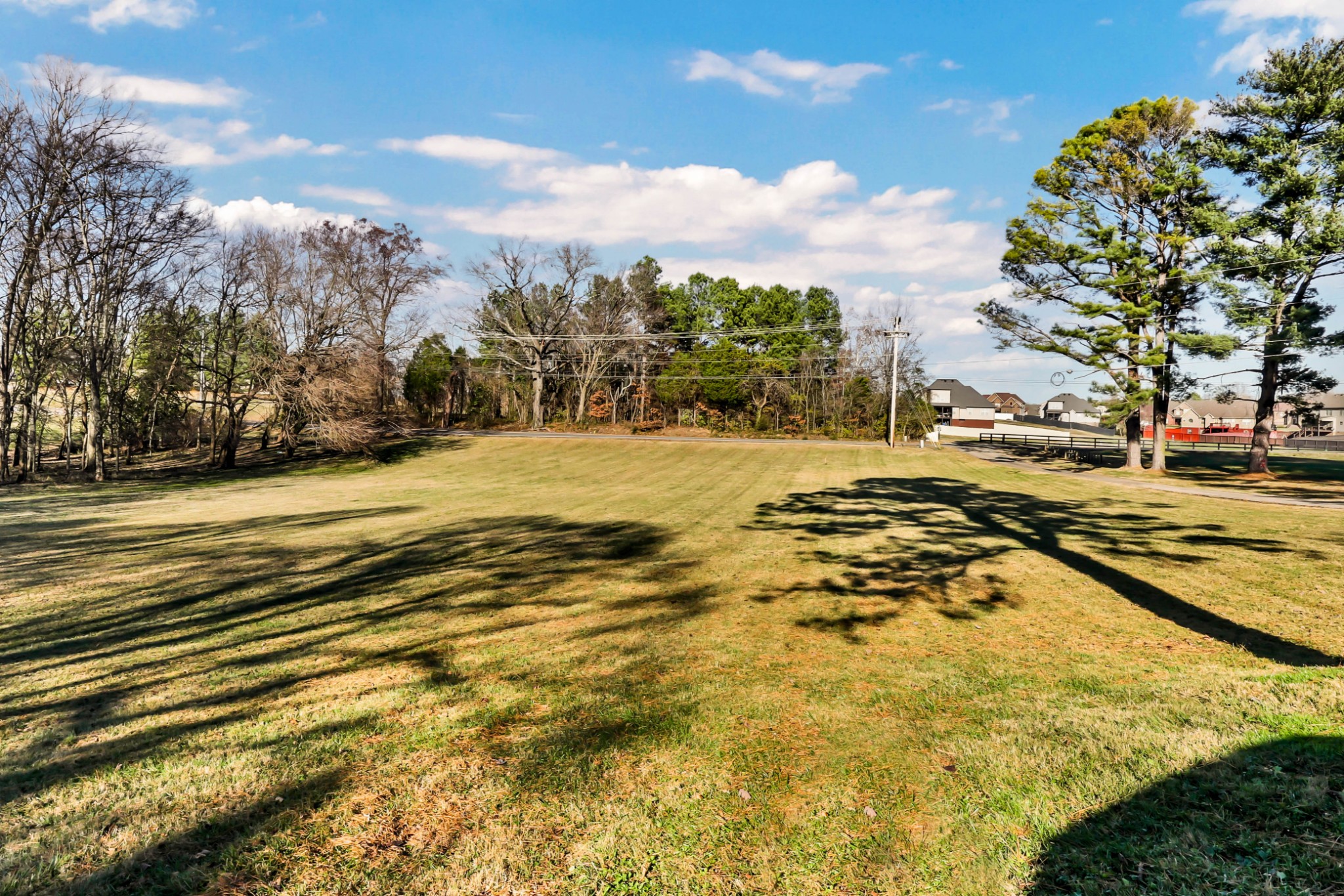 780 Rossview Road Clarksville, TN 37043 - Photo 6 of 40 a view of an ocean beach