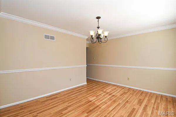 $3,500 | 612 Log Hill Court, Ballwin, MO 63011