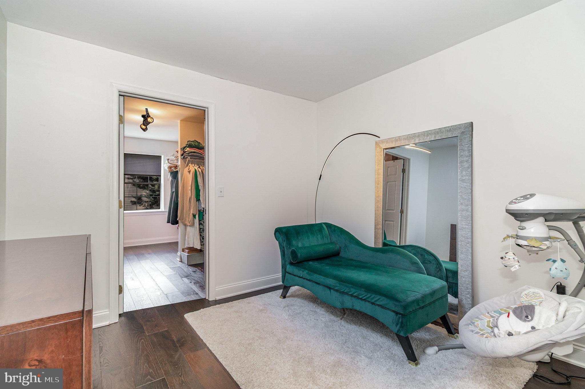 123 Glebe Lane Lancaster, PA 17602 - Photo 25 of 57 a living room with furniture and a table