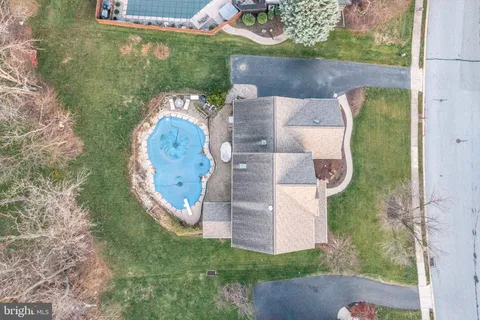 $749,900 | 123 Glebe Lane, Lancaster, PA 17602