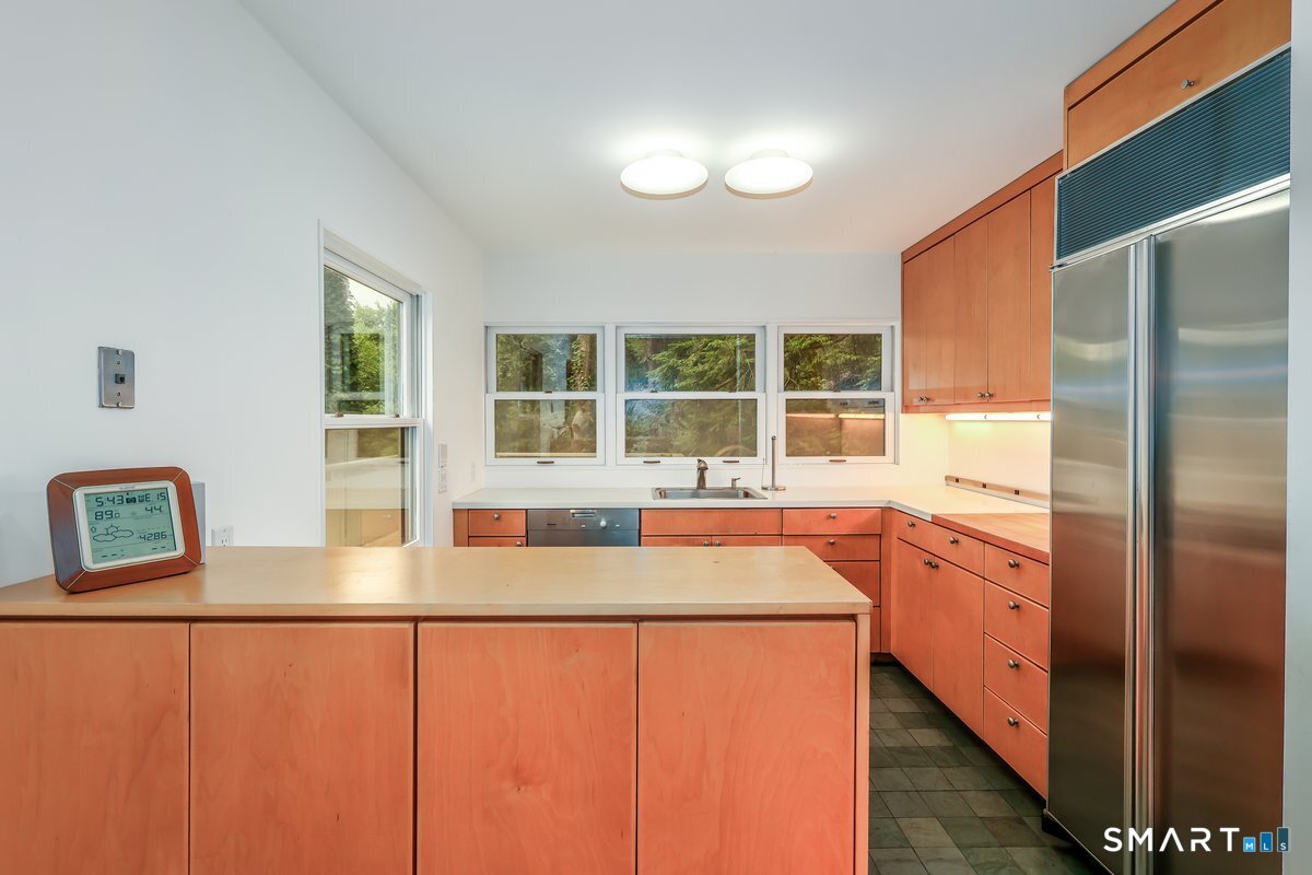 153 Green Pond Road Sherman, CT 06784 - Photo 5 of 29