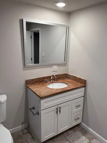 $2,300 | 117 Central Street, Unit F03, Acton, MA 01720