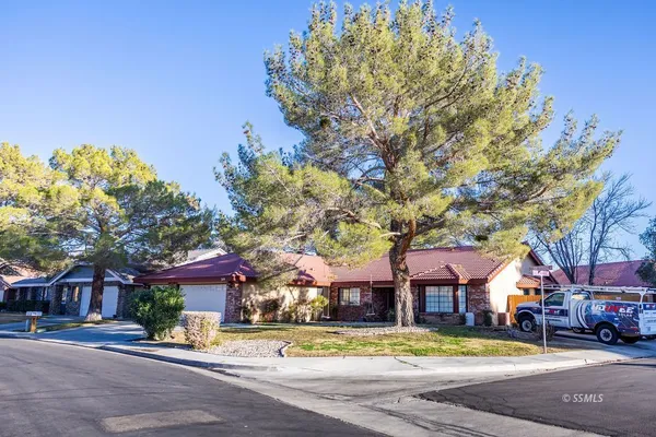 $399,000 | 219 West Cobblestone Lane, Ridgecrest, CA 93555