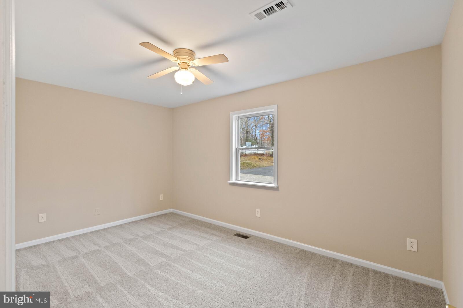 542 Cropp Road Fredericksburg, VA 22406 - Photo 33 of 41 Bedroom #5
