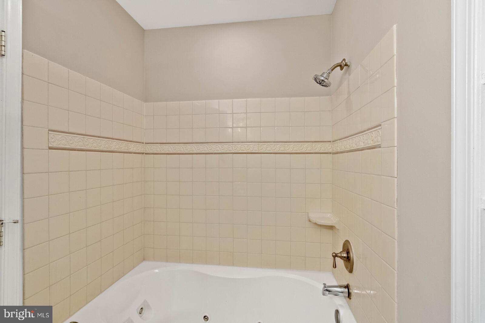 542 Cropp Road Fredericksburg, VA 22406 - Photo 34 of 41 Bathroom #3