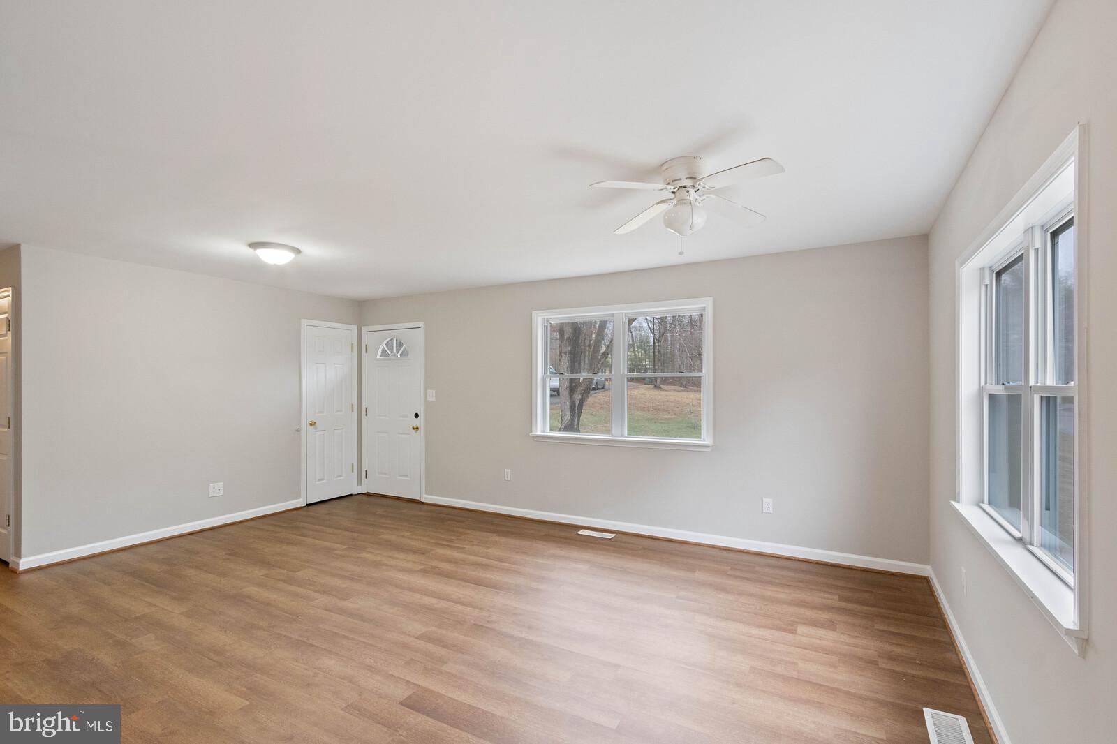 542 Cropp Road Fredericksburg, VA 22406 - Photo 7 of 41 New Luxury Vinyl Plank Flooring