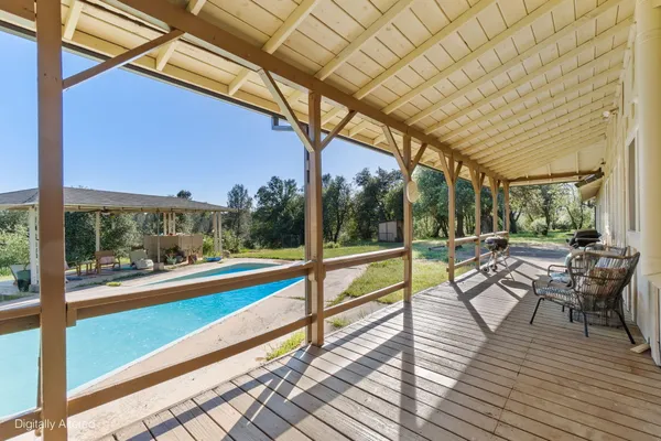 $479,900 | 17825 Spanish Canyon Lane, Anderson, CA 96007