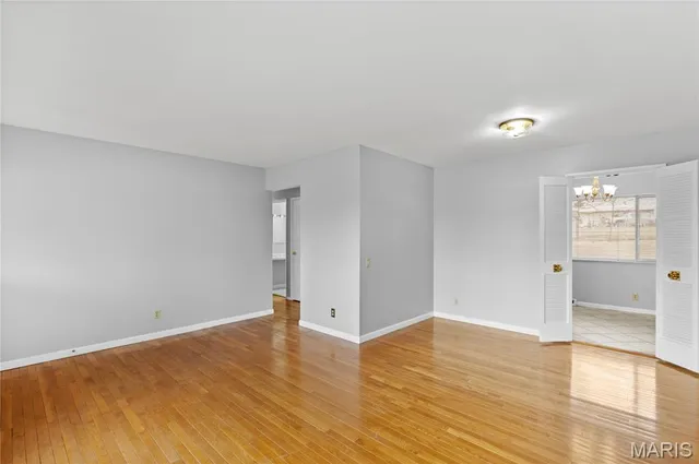 $1,975 | 4645 Tauneybrook Drive, St. Louis, MO 63128