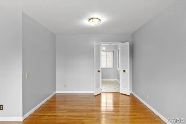 $1,975 | 4645 Tauneybrook Drive, St. Louis, MO 63128