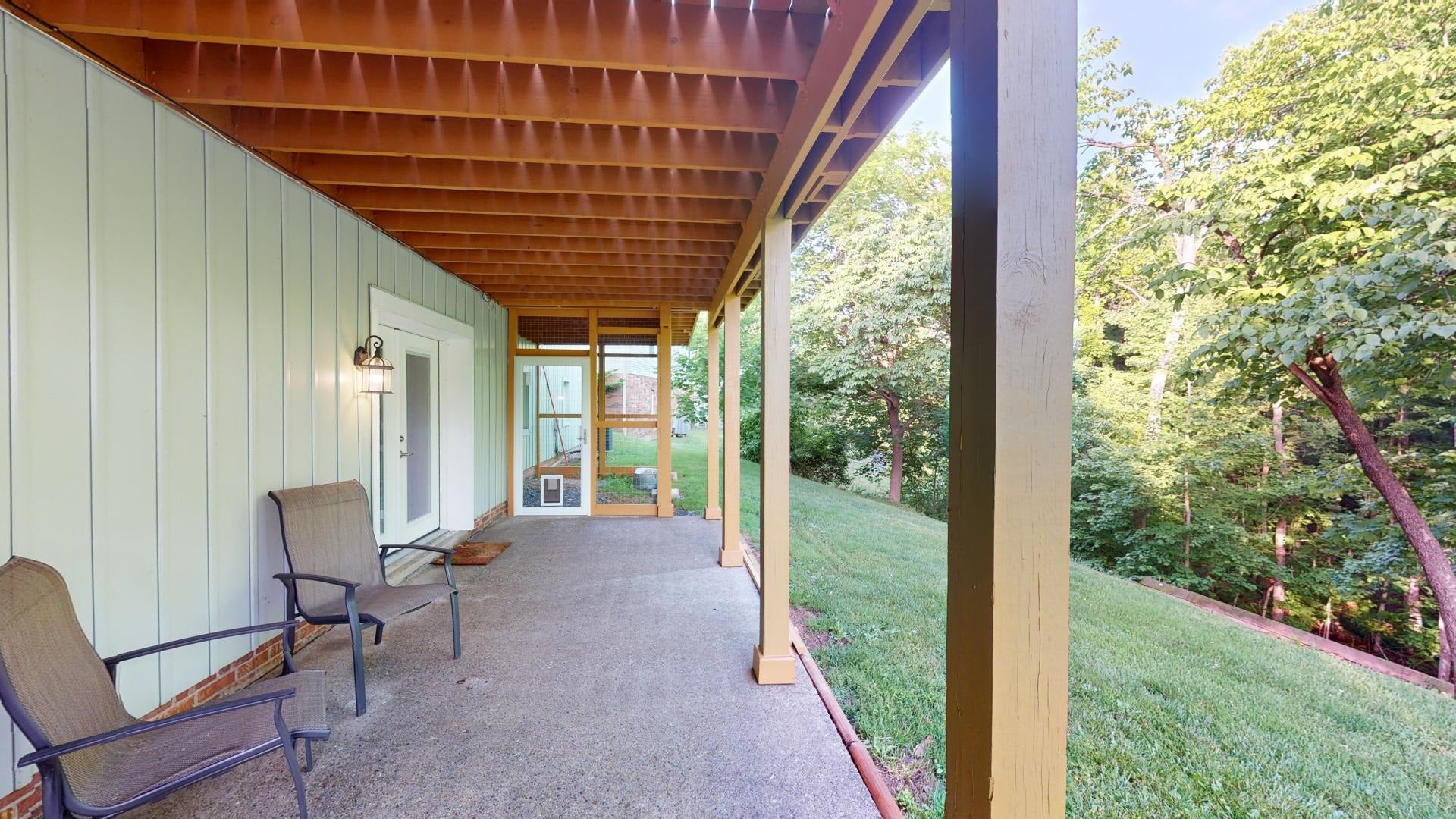 49 Hamill Road Huntington, WV 25701 - Photo 30 of 32 Gallery Image 30