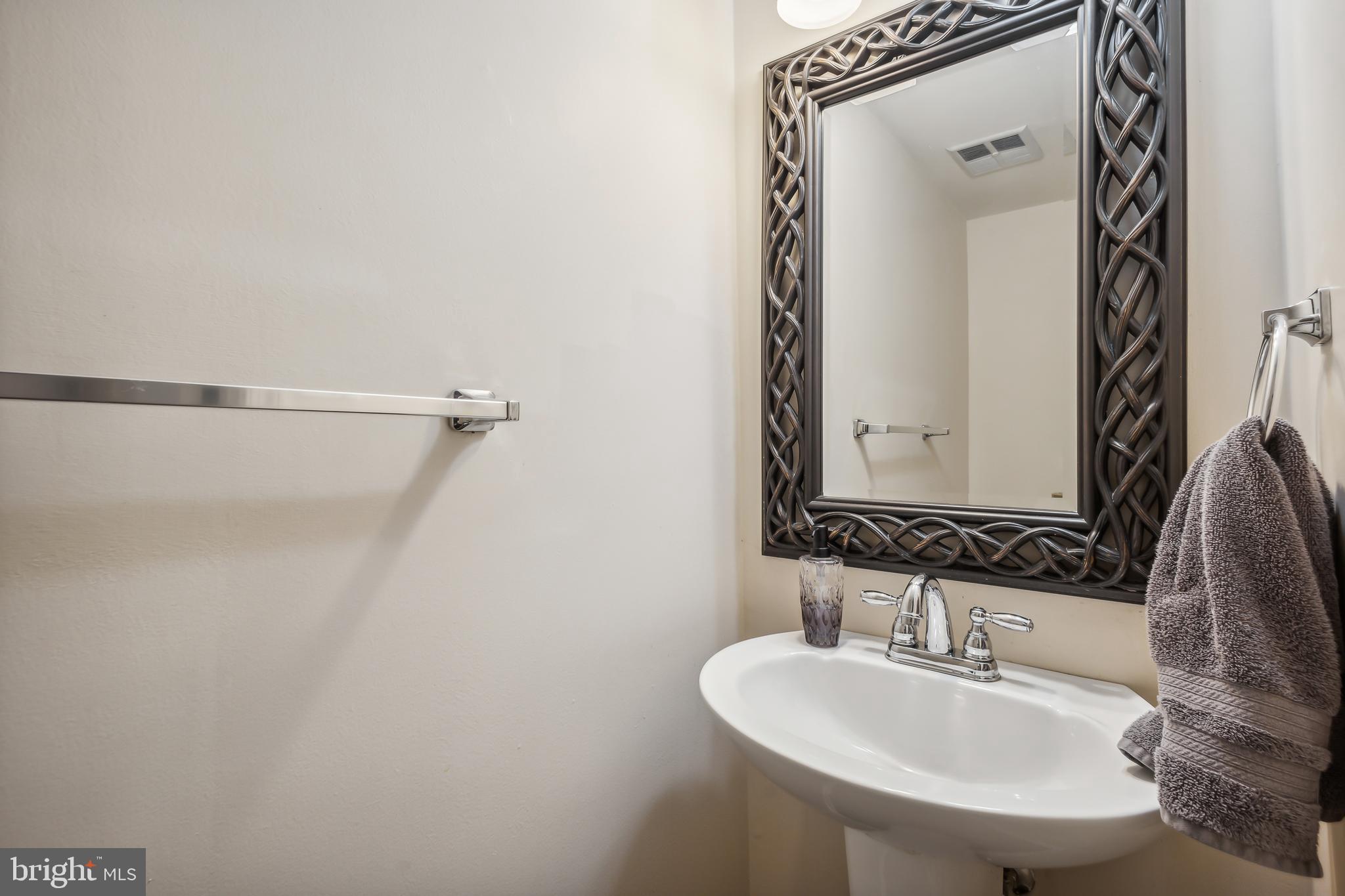 8456 Kitchener Drive Springfield, VA 22153 - Photo 11 of 28