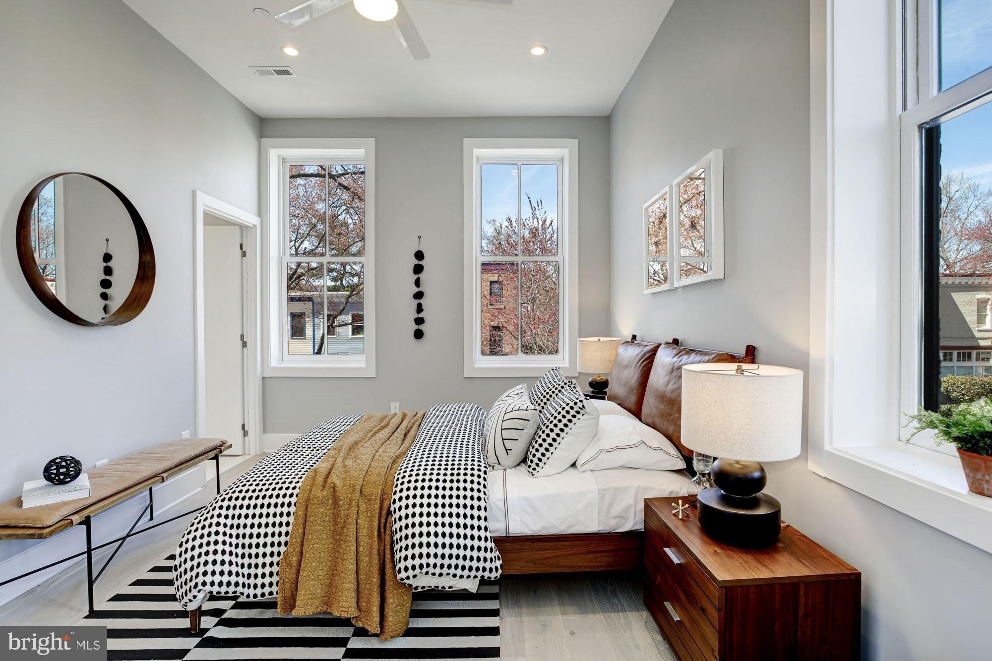 1001 C Street Southeast, Unit 1 Washington, DC 20003 - Photo 14 of 35