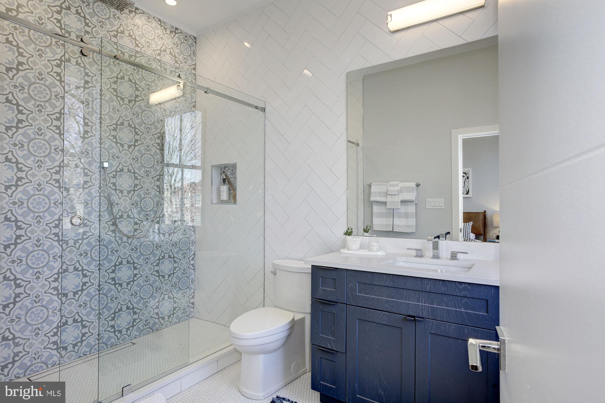 1001 C Street Southeast, Unit 1 Washington, DC 20003 - Photo 18 of 35