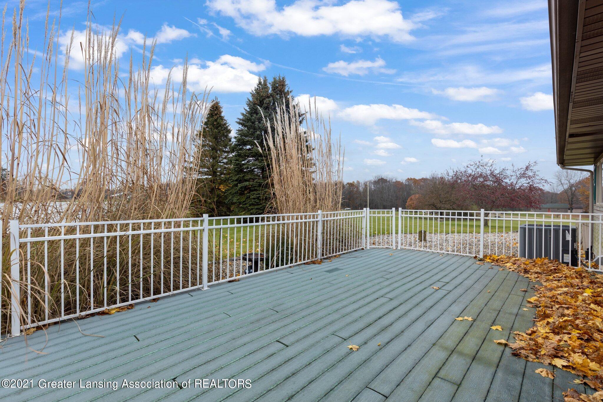 629 Meachem Road Battle Creek, MI 49017 - Photo 47 of 58 47-web-or-mls-1P6A9761