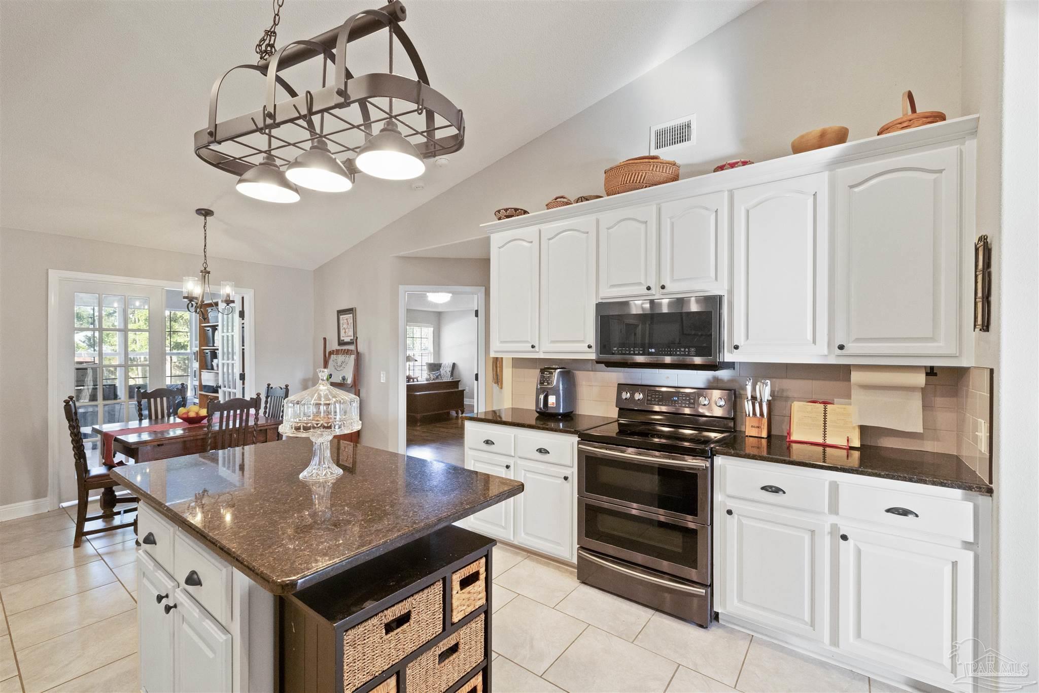 1064 Yellowstone Pass Cantonment, FL 32533 - Photo 23 of 52