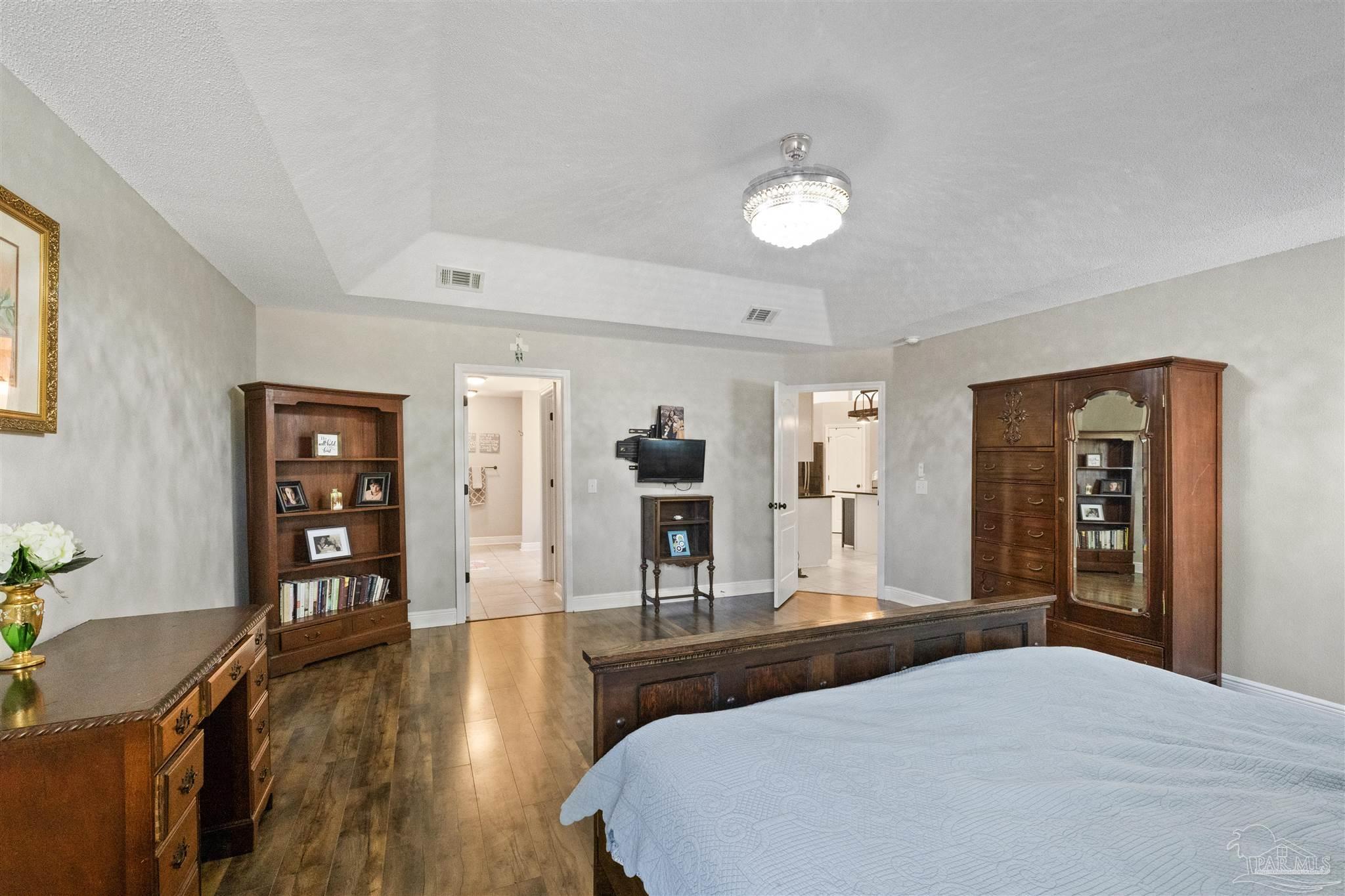 1064 Yellowstone Pass Cantonment, FL 32533 - Photo 33 of 52