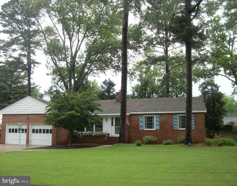 17 Algonquin Road Cambridge, MD 21613 - Photo 3 of 30 Exterior Front