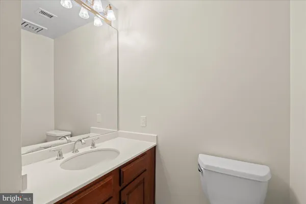 $4,000 | 8101 Connecticut Avenue, Unit S410, Chevy Chase, MD 20815