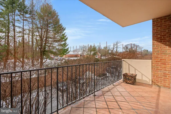 $4,000 | 8101 Connecticut Avenue, Unit S410, Chevy Chase, MD 20815