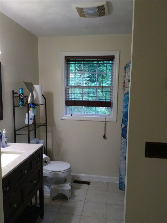 839 Fairmount Street Woonsocket, RI 02895 - Photo 20 of 43 Full bath