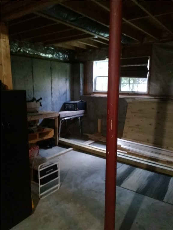 839 Fairmount Street Woonsocket, RI 02895 - Photo 38 of 43 Lower level