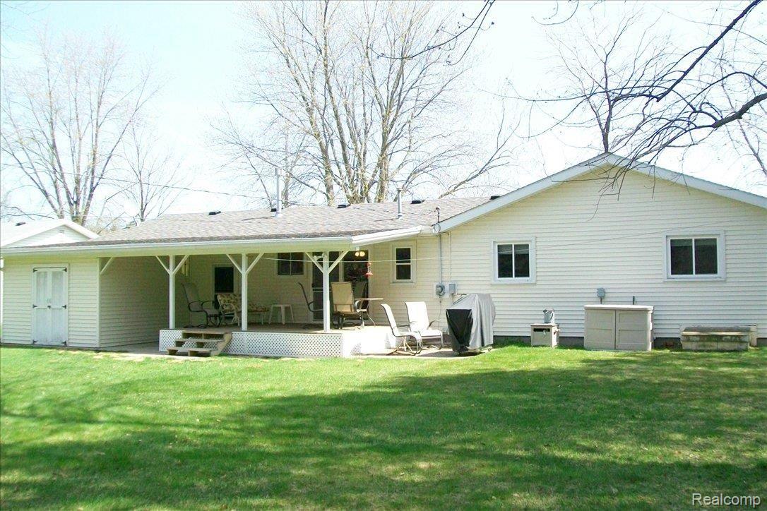 3345 Range Road Port Huron, MI 48060 - Photo 2 of 9 Back