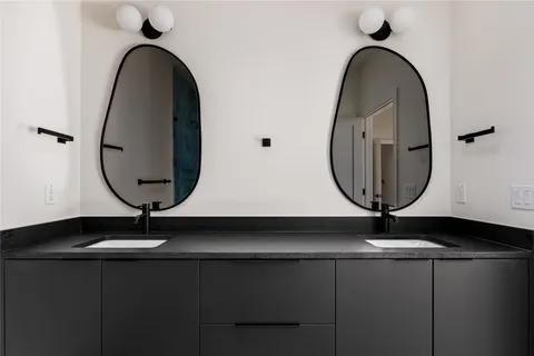 $925,000 | 3412 Gonzales Street, Unit 2, Austin, TX 78702