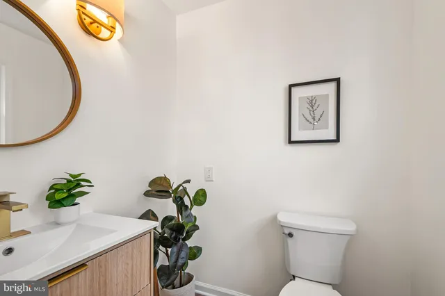 $874,900 | 7936 St Dennis Drive, Springfield, VA 22153