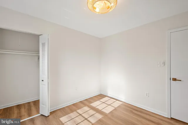 $874,900 | 7936 St Dennis Drive, Springfield, VA 22153