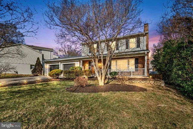 $874,900 | 7936 St Dennis Drive, Springfield, VA 22153