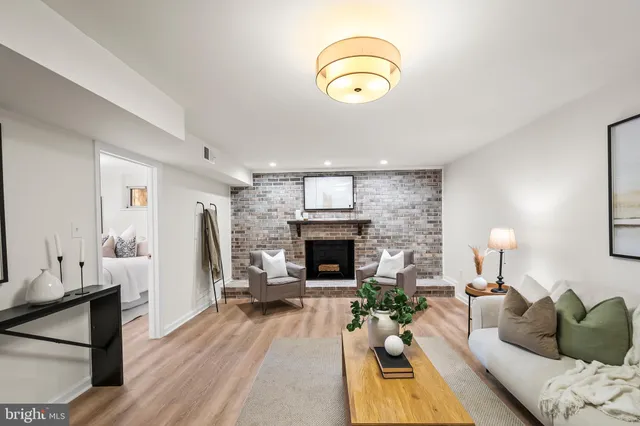 $874,900 | 7936 St Dennis Drive, Springfield, VA 22153