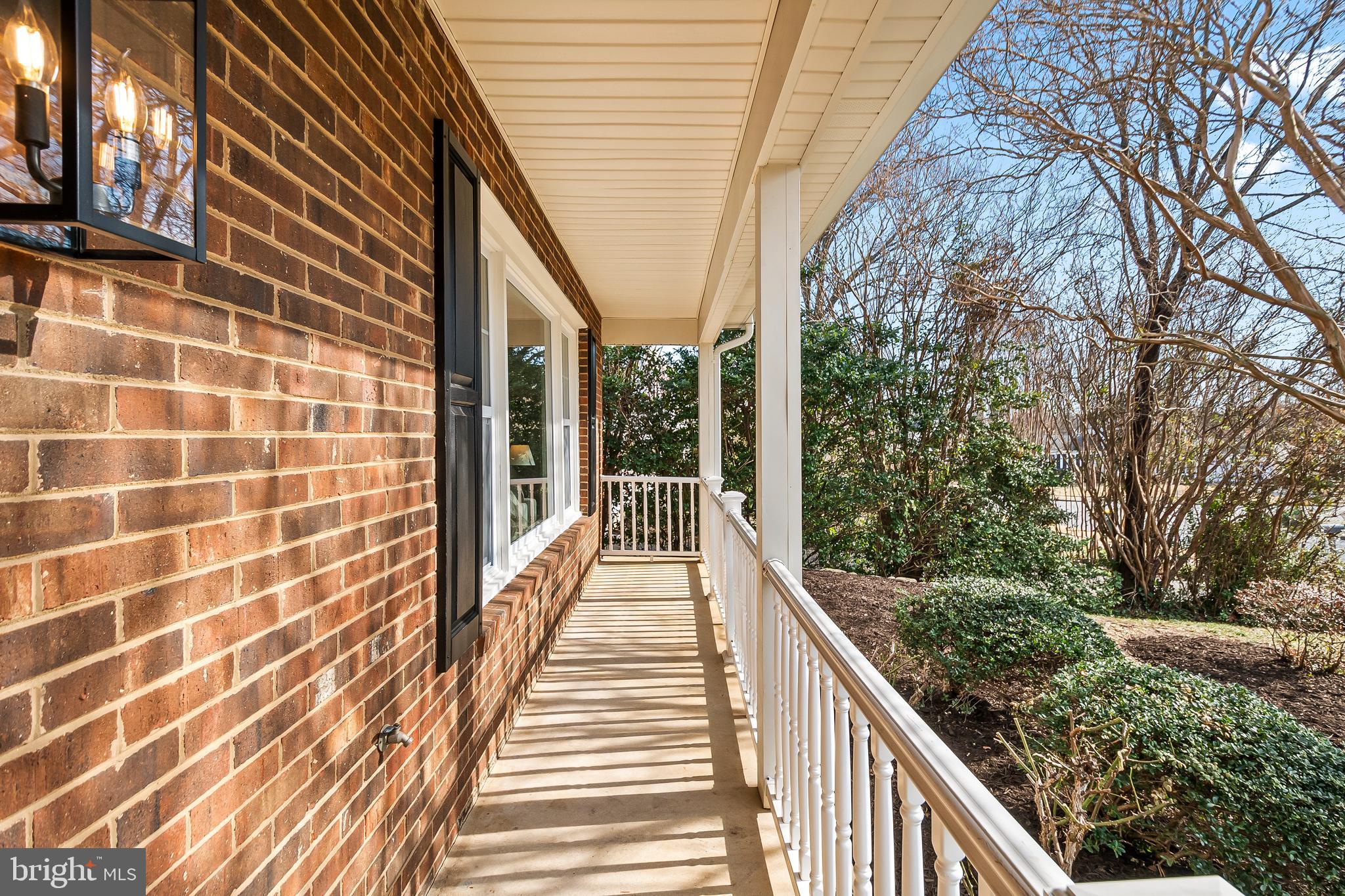 7936 St Dennis Drive Springfield, VA 22153 - Photo 4 of 44