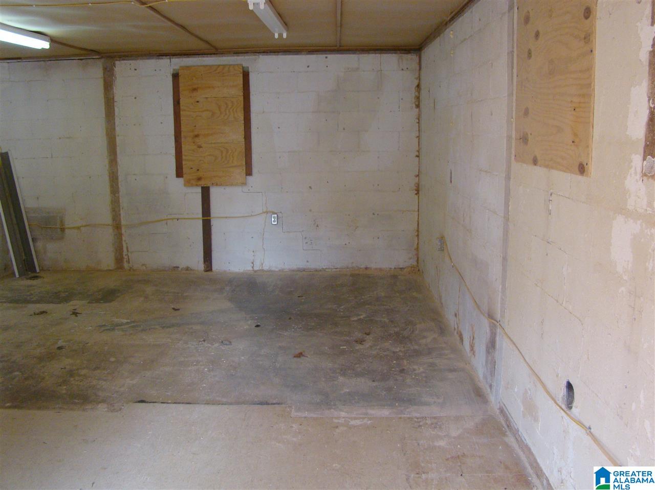 8916 Old Tennessee Pike Road Pinson, AL 35126 - Photo 30 of 32 Gallery Image 30