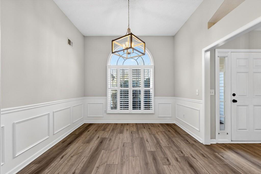 147 Lake Cove Approach Newnan, GA 30265 - Photo 4 of 39