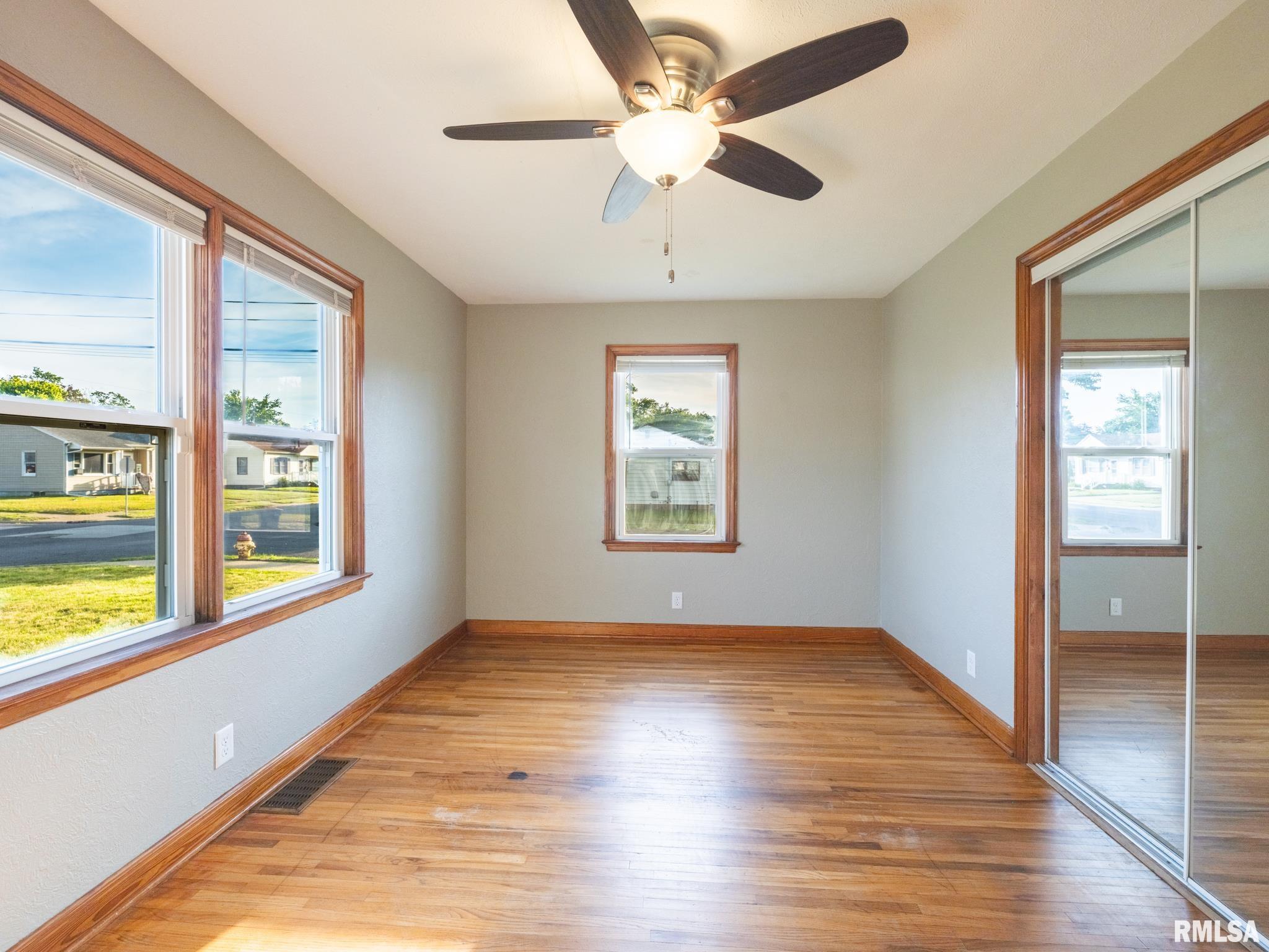1501 Tennell Road Pekin, IL 61554 - Photo 10 of 25