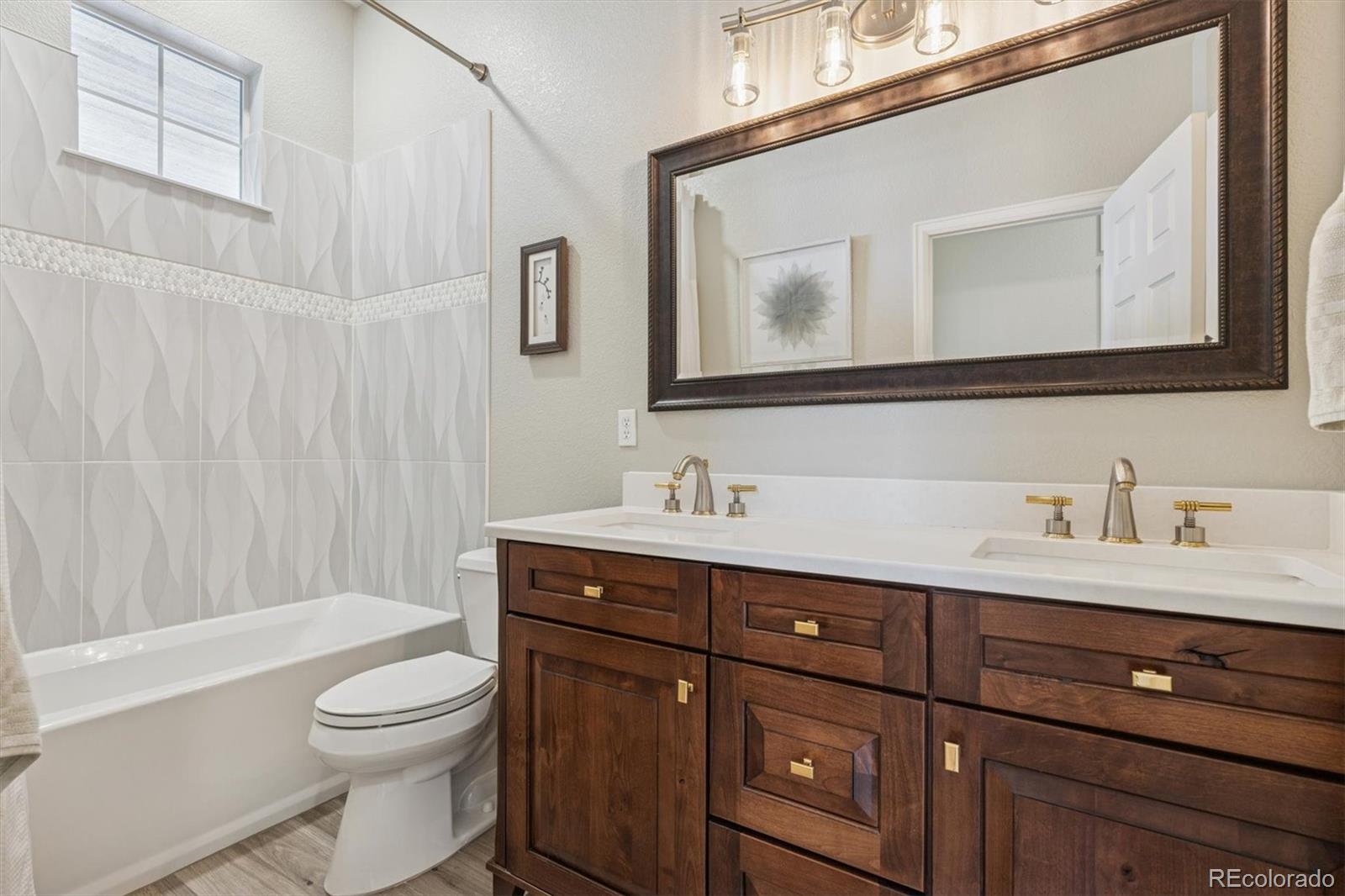 8371 Hackamore Road Littleton, CO 80125 - Photo 18 of 44 Gallery Image 18